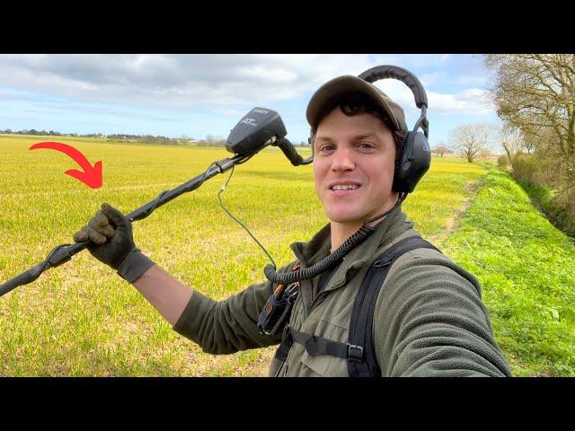 This Field was Packed Full of Old Treasures! Found Metal Detecting (Nugget Noggin)