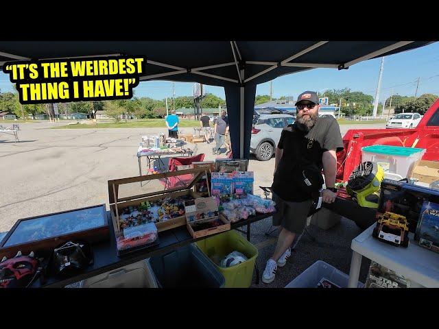 FROGGY FINDS A VINTAGE TOY SWAP MEET!