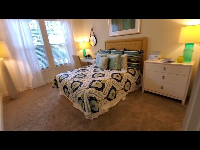 Luxury One's and Two's Near La Cantera