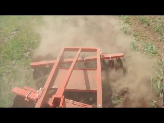 Tractor Dong Feng 404 & discuri Wirax 1 8 m