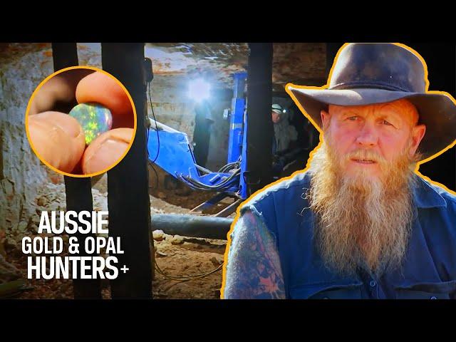 Bushmen Find Black Opal - The Rarest Opal In The WORLD! | Outback Opal Hunters