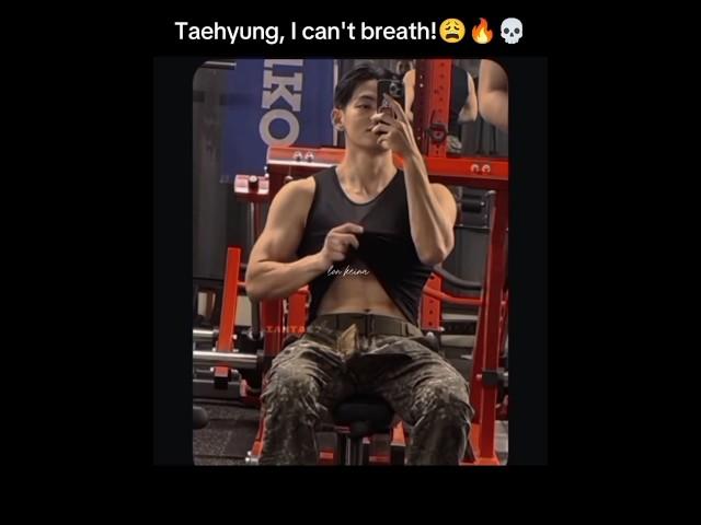 KIM TAEHYUNG WHAT ARE YOU DOING? #bts #taehyung #kpop #hot