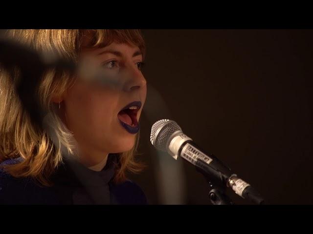 LaLaLa live session: Jenny Moore - Mystic Business