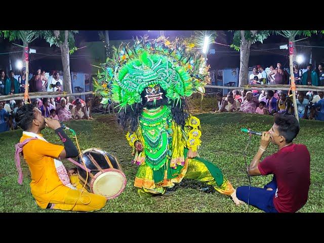 আষাঢ় মাসে নাচে কাদা করে দিলো | Cho Nach | Purulia Chhau Nach | Surat Kumar Chhau Nach | छौ नृत्य |