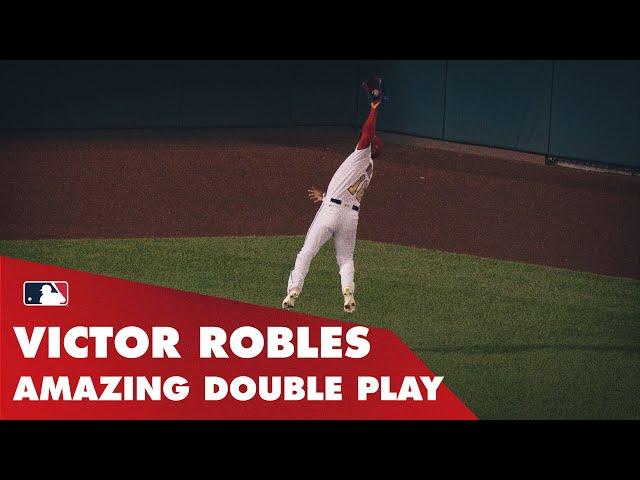 Nationals' Victor Robles AMAZING double play! Makes the catch and throw goes 288 Feet on the fly!