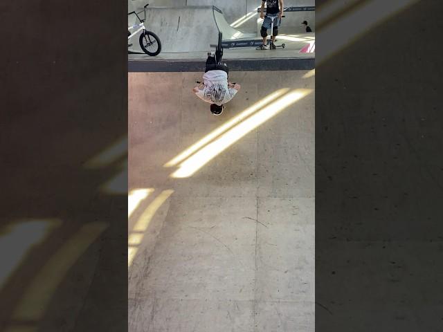 под солнышком ️     #bmx #redbullbike #automobile #bmxjump #bmxlife #trickjump #tricks #jumptrick