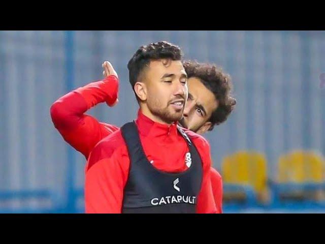 شوف محمد صلاح عمل ايه مع تريزجيه لما الكورة وقعت منه