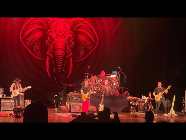 “Elephant Talk” performed by BEAT (Belew, Levin, Vai, Carey) at The Parker in Ft. Lauderdale, FL