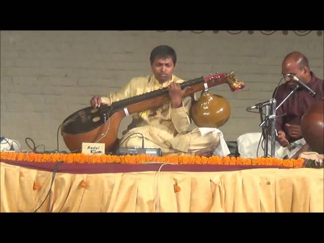 Bantureethi koluvu - hamsanaadam ragam - Adi talam - Tyagaraja  by Veena D.srinivas