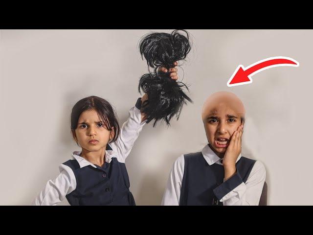 بنت تتنمر على بنات في المدرسة !   سوالف بناتي