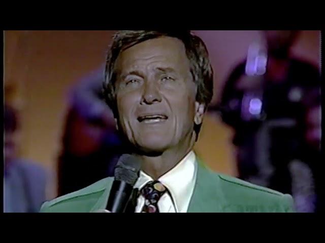 Pat Boone sings Moody River