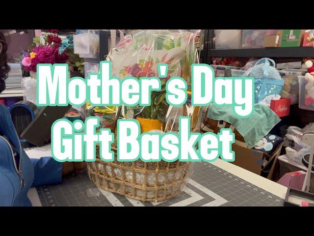 Easy Blanket gift basket Idea!#viral #easygiftideas #mothersday #trending