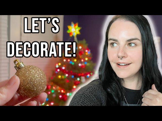 decorating the yule tree + i had to call the police on a neighbor! (vlogmas day 3)