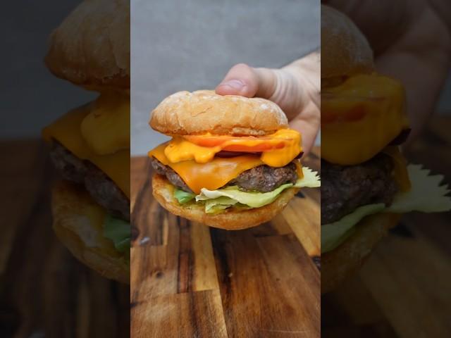 Burger gourmand et facile à faire !! #burger #hamburger #cheeseburger #seizemay #recettefacile