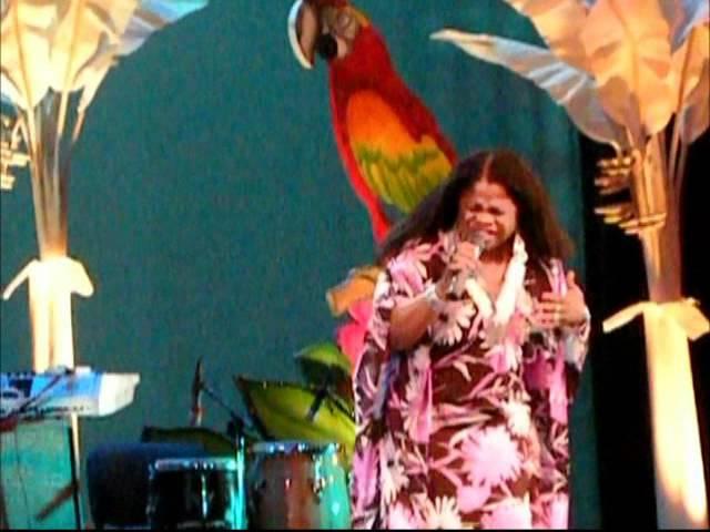 Yanick Etienne   Mwen Renmen'w Live June 2011