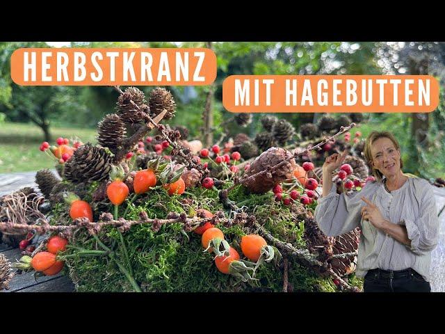 Ein Fest der Farben  DIY Herbstkranz mit Hagebutten & Zapfen 