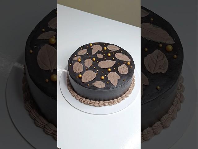 Chocolate Leaf Cake