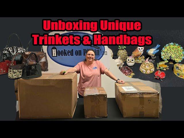 Unboxing unique trinkets and handbags! they are some amazing items we found this time!