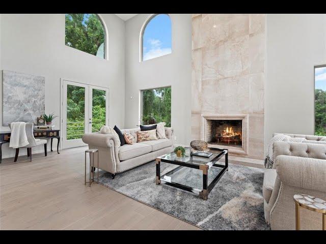 Luxury Real Estate in Houston:  Hunters Creek Village