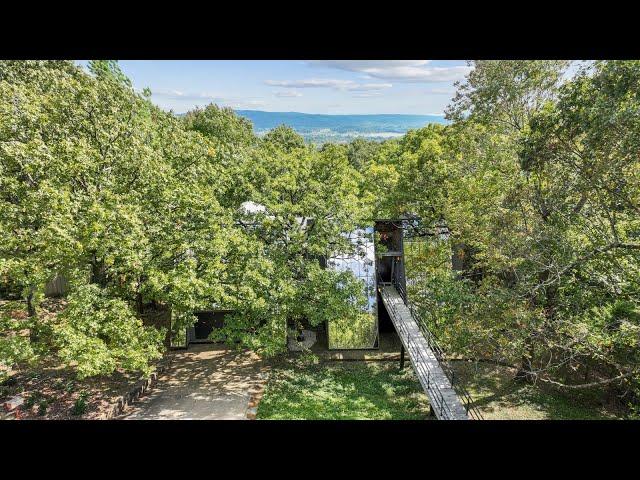 Midcentury Modern home for sale in Fayetteville, Arkansas by the late Architect, James Lambeth