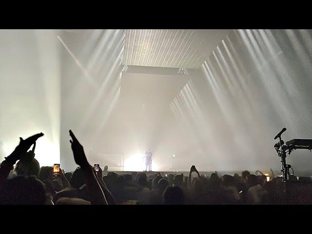 Fred Again.. & Baby Keem - Leave Me Alone Live Zénith Paris La Villette 20.09.2023