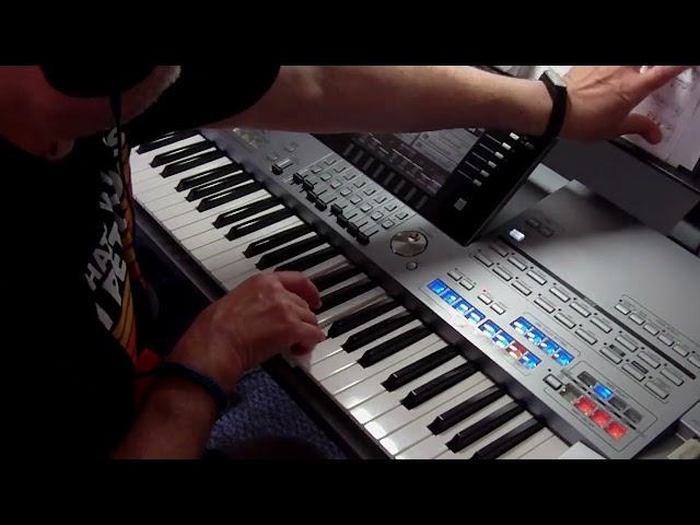 Don't Know Why (Cover) - Yamaha Tyros 5