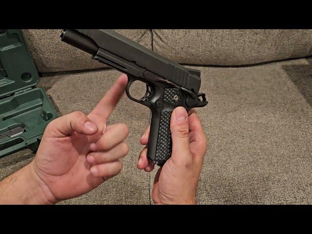 First look at a  Para Ordnance Blac ops 1911 (I've waited a long time for this. )