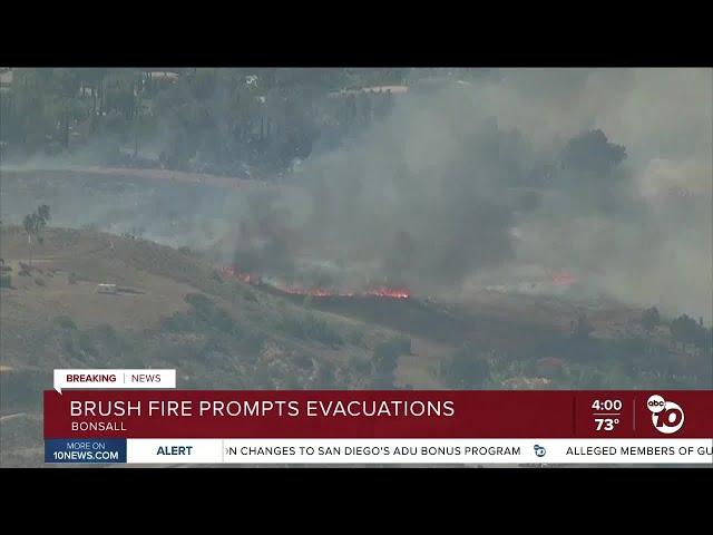 Vegetation fire in Bonsall poses threat to community