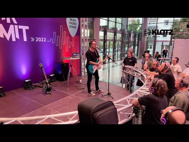 KLOTZ nico schliemann IEM in ear sound in perfektion auf dem guitar summit 2022