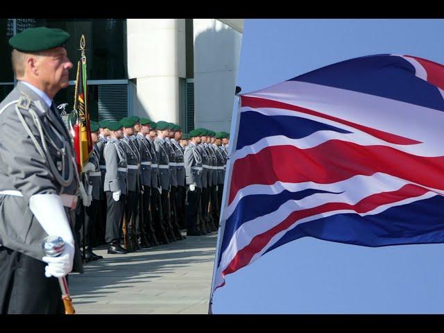 Military honours for British Prime Minister Keir Starmer