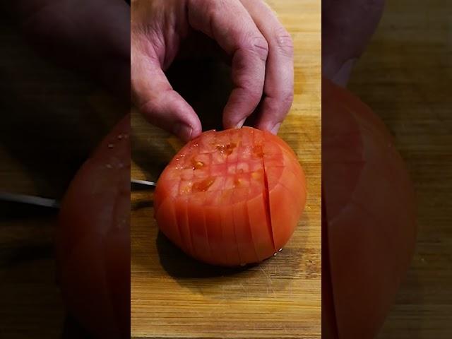 Gordon Ramsay Taught Me How To Cut Tomatoes