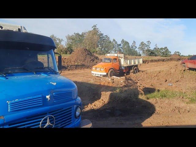 los muchachos están acabando con el cerro