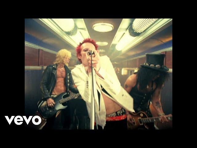 Velvet Revolver - Dirty Little Thing (Official Video)