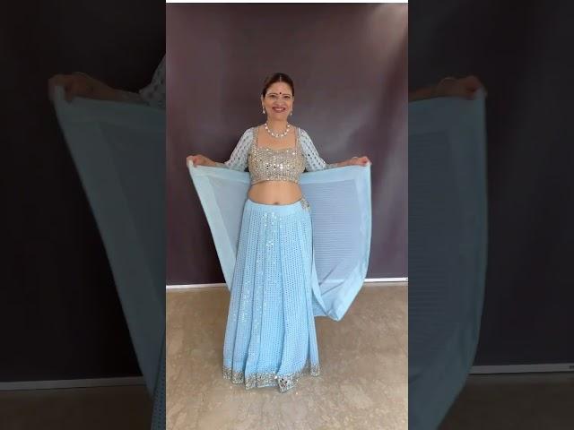 Which drape would you try this beautiful saree?  saree from @pallunia.in
