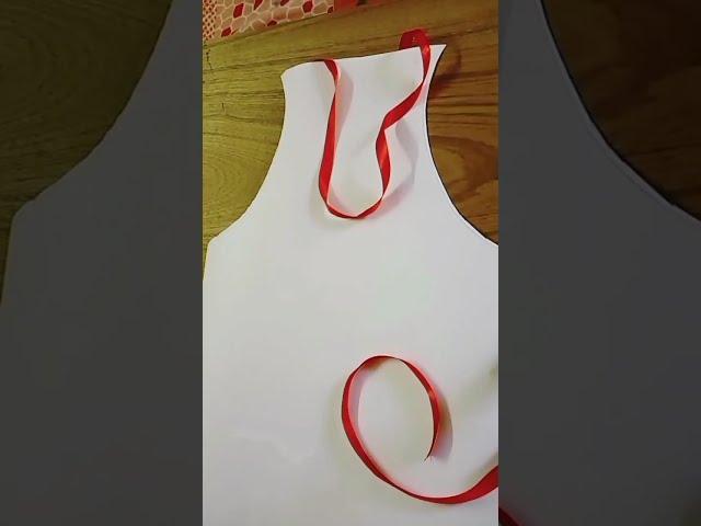 Easy to make a master chef cap and apron