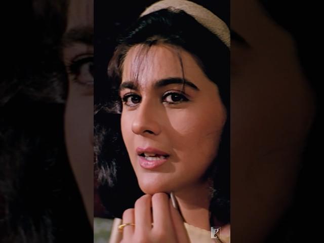 Every move is a rebellion | #Aaina | #JuhiChawla | #AmritaSingh | #32YearsOfAaina