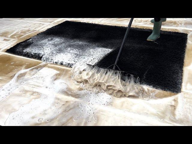 How much more water is left after the first scrape? || double scraping dirty foamy rugs! asmr