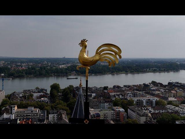 Tradition trifft Hightech: Mit der Drohne auf Schadenssuche am Mainzer Dom