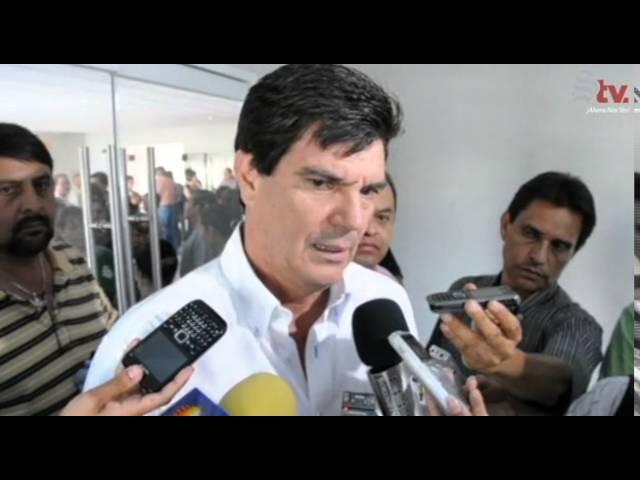 Renuncia José Ángel Pérez al PAN