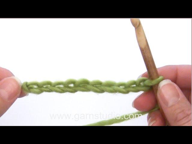 How to crochet a chain stitch (ch)