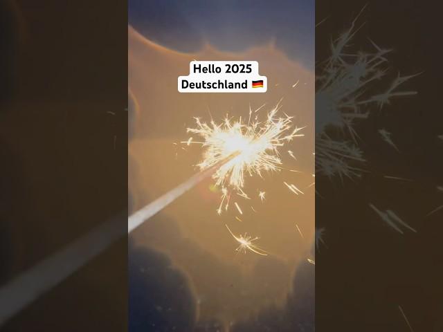 Hello 2025 | Zaai in Deutschland