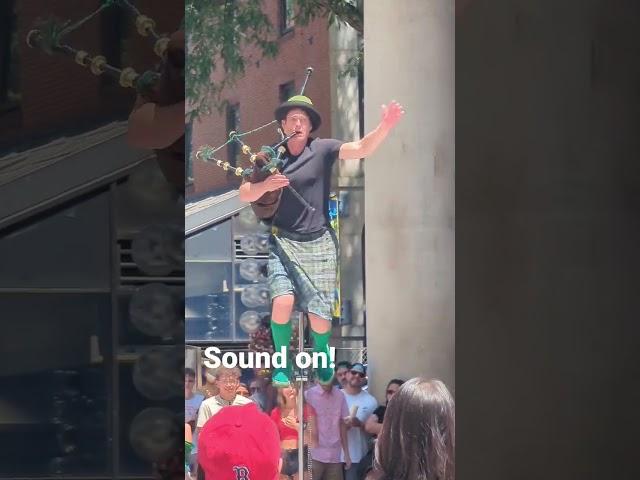 Street Performance in Boston. Full-time travelers finding nomad friends. #travel #nomadlife #fire