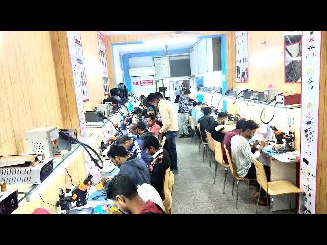 Mobile Repairing Course  Raj Technical Institute Delhi Call- 9810371372,9971738001