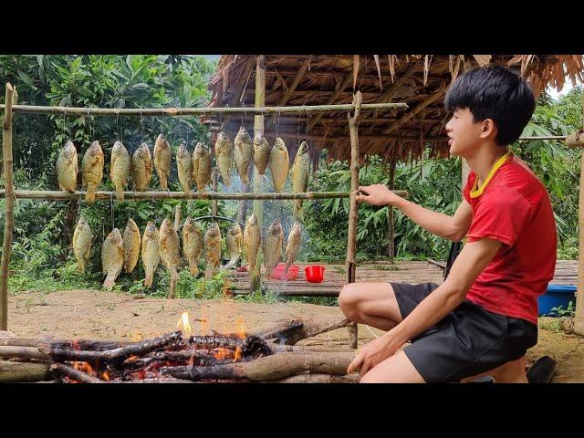 Two brothers caught stream fish, grilled them, and had a full meal - Ly Dinh Quang