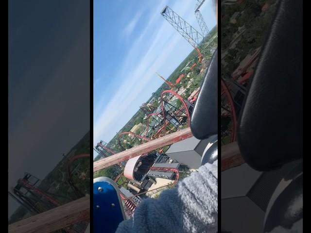 How far up do you think I am?#fyp#shorts#6flags#sixflags#rides#adventure#summer#viralshort#subscribe