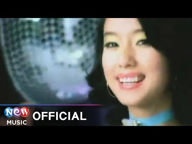 [MV] Lee Jung Hyun (이정현) - Half (반) (Official Music Video)