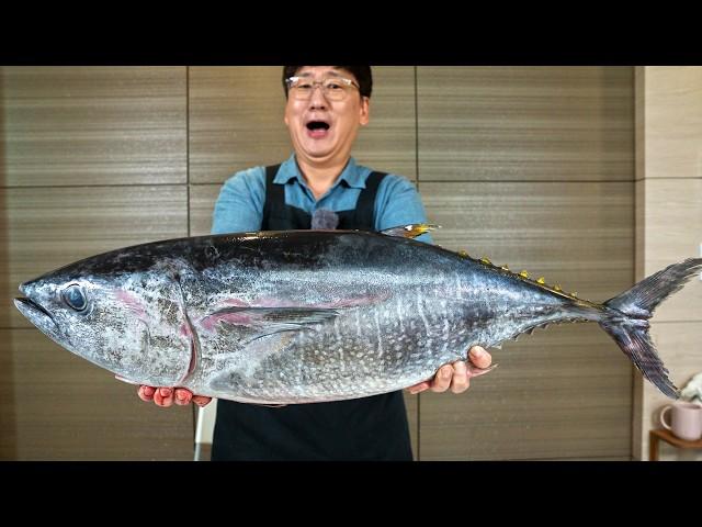 I bought tuna from the fish market because it was cheap, and it was amazing!