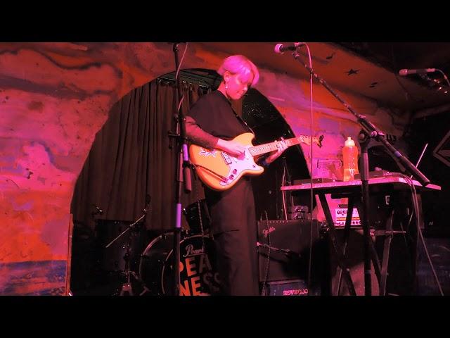 Bug Teeth @ The Shacklewell Arms 14/08/19