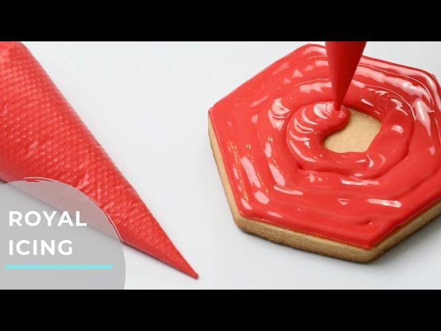 BEST ROYAL ICING RECIPE & Perfect Icing Consistency