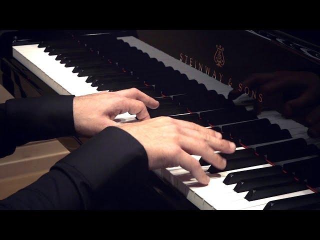 W. A. Mozart: Rondo in D major, K. 485 (Vadim Chaimovich LIVE)